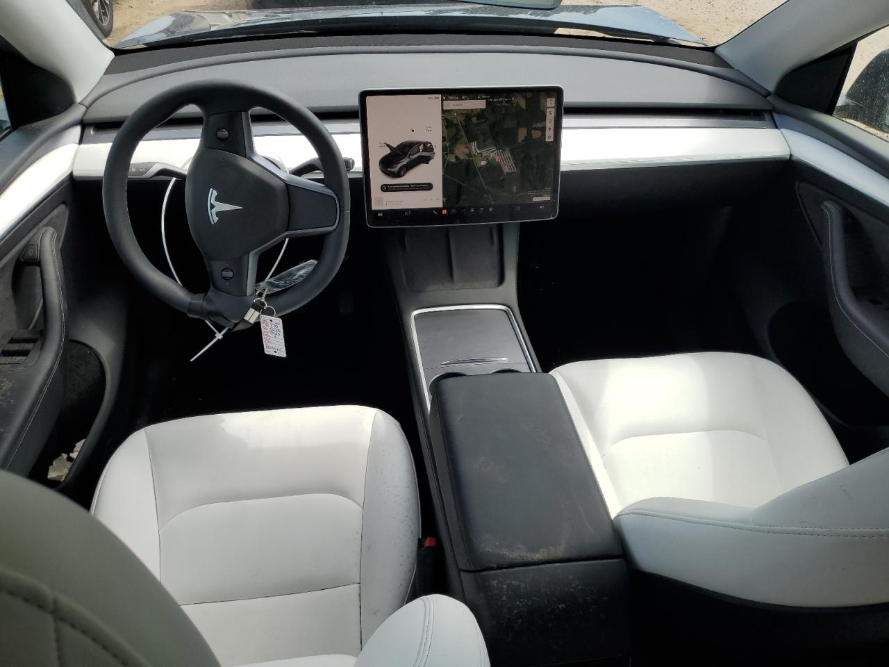 Photo 7 VIN: 7SAYGDEE3PF605655 - TESLA MODEL Y 