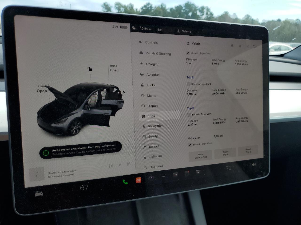 Photo 8 VIN: 7SAYGDEE3PF605655 - TESLA MODEL Y 