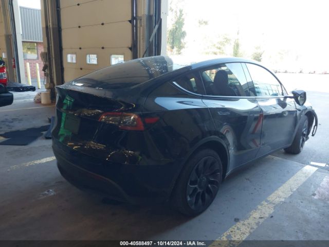 Photo 3 VIN: 7SAYGDEE3PF751442 - TESLA MODEL Y 