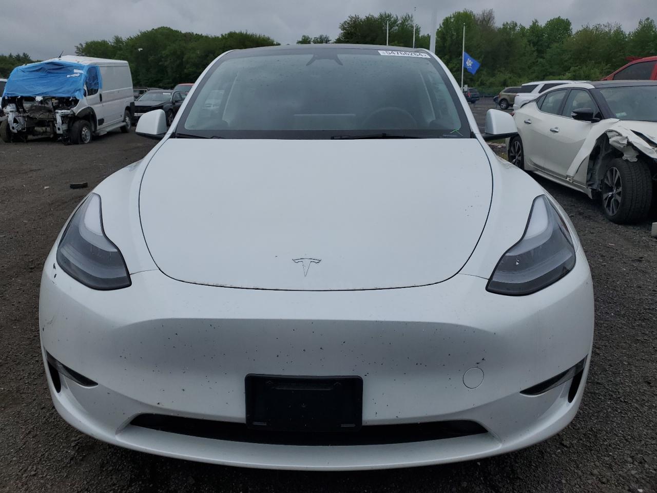 Photo 4 VIN: 7SAYGDEE3PF789947 - TESLA MODEL Y 