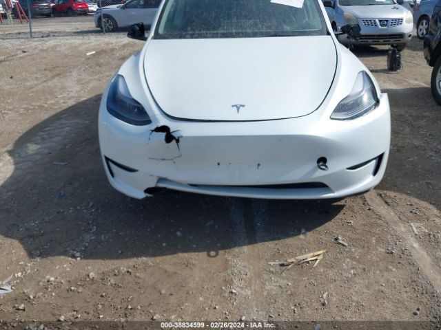 Photo 5 VIN: 7SAYGDEE3PF791889 - TESLA MODEL Y 