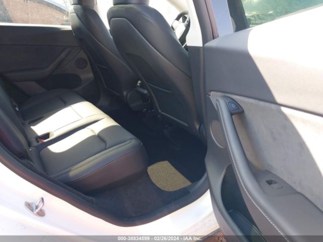 Photo 7 VIN: 7SAYGDEE3PF791889 - TESLA MODEL Y 