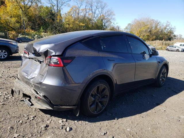 Photo 2 VIN: 7SAYGDEE3PF795957 - TESLA MODEL Y 