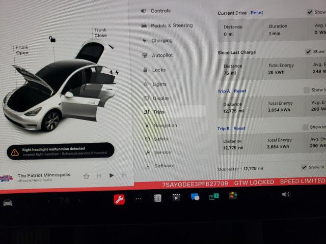 Photo 8 VIN: 7SAYGDEE3PF827709 - TESLA MODEL Y 