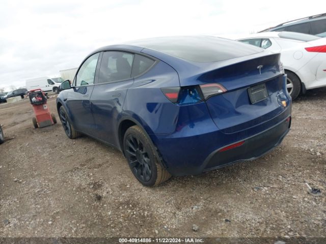 Photo 2 VIN: 7SAYGDEE3PF847054 - TESLA MODEL Y 