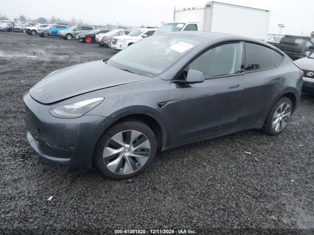 Photo 1 VIN: 7SAYGDEE3PF881740 - TESLA MODEL Y 