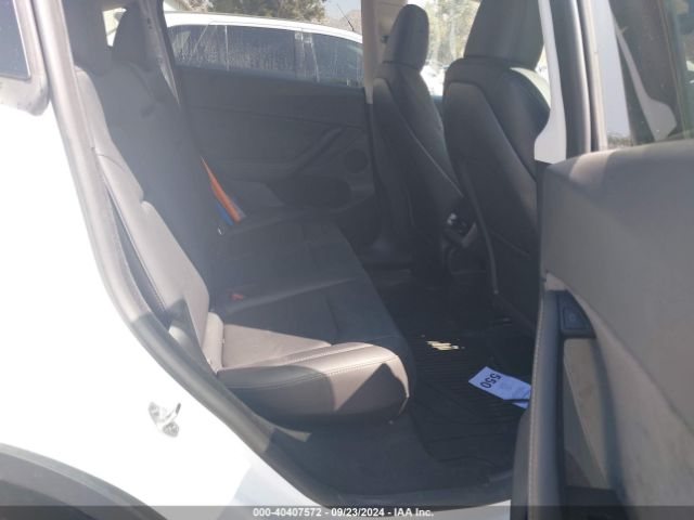 Photo 7 VIN: 7SAYGDEE3PF897016 - TESLA MODEL Y 