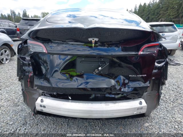 Photo 5 VIN: 7SAYGDEE3PF967842 - TESLA MODEL Y 