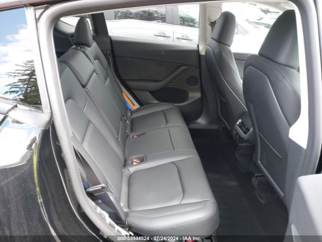 Photo 7 VIN: 7SAYGDEE3PF967842 - TESLA MODEL Y 