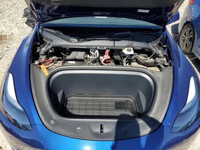 Photo 10 VIN: 7SAYGDEE3PF969428 - TESLA MODEL Y 