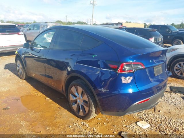 Photo 2 VIN: 7SAYGDEE3RA229362 - TESLA MODEL Y 