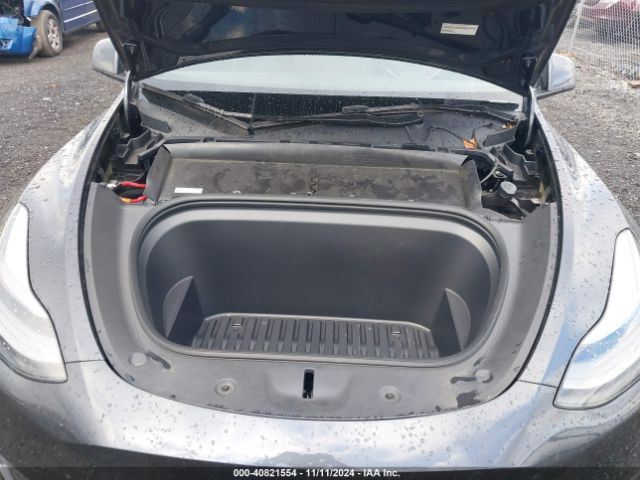 Photo 9 VIN: 7SAYGDEE3RF033716 - TESLA MODEL Y 