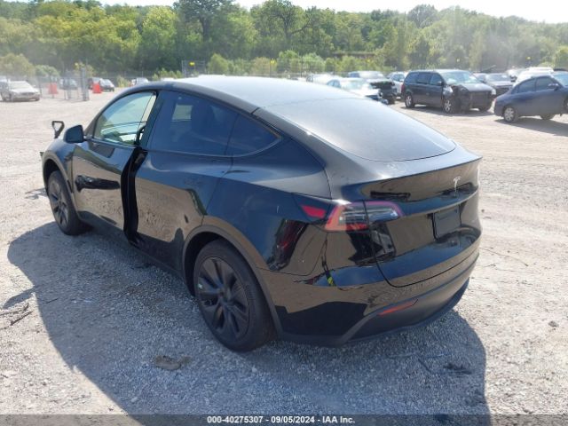 Photo 2 VIN: 7SAYGDEE3RF166136 - TESLA MODEL Y 