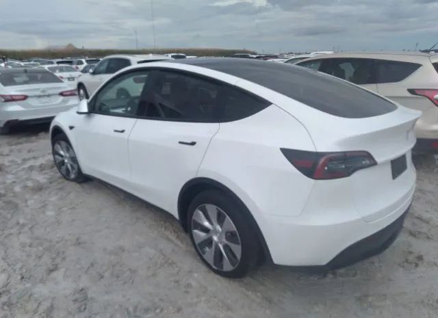 Photo 2 VIN: 7SAYGDEE4NF339463 - TESLA MODEL Y 