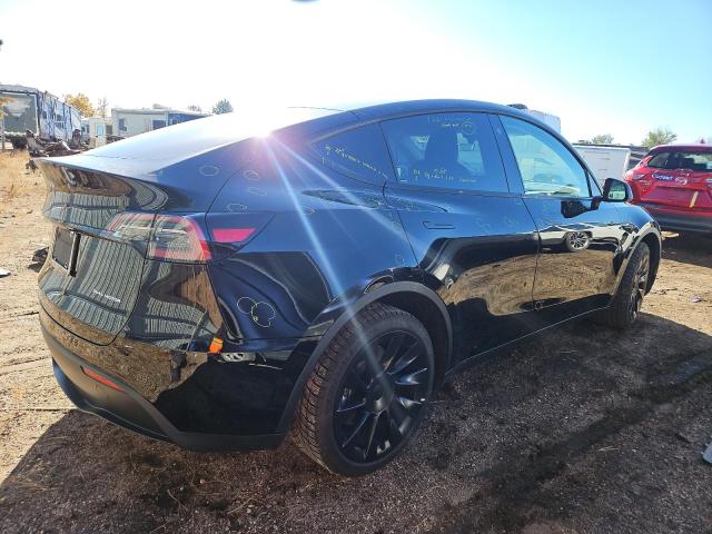 Photo 2 VIN: 7SAYGDEE4NF368655 - TESLA MODEL Y 