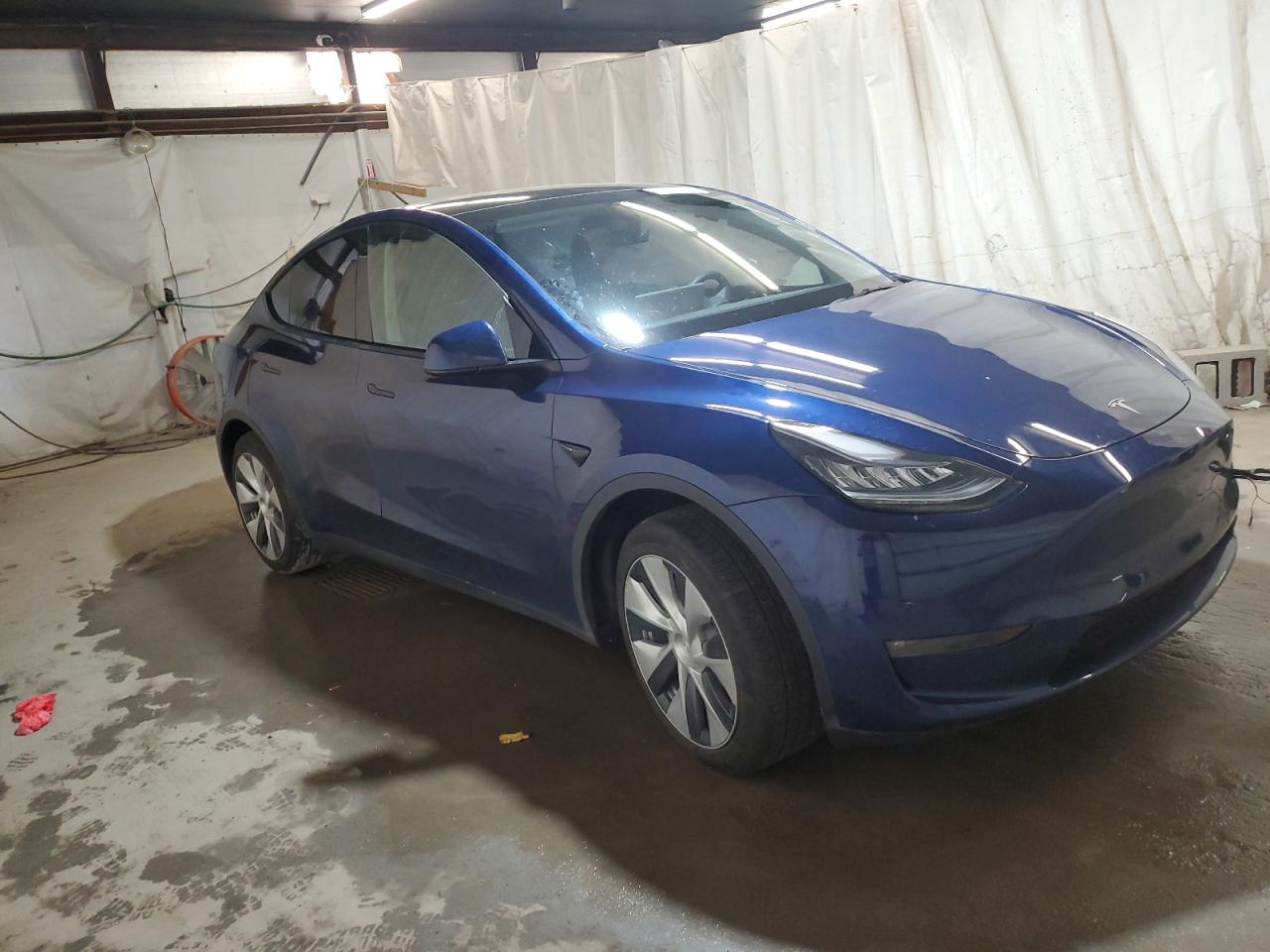 Photo 3 VIN: 7SAYGDEE4NF495082 - TESLA MODEL Y 