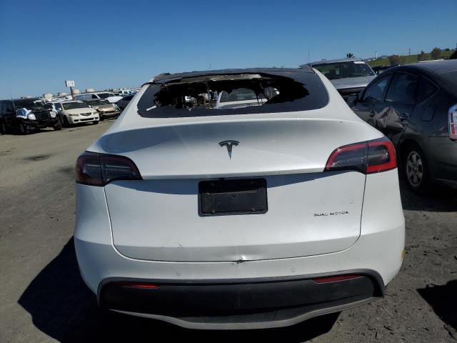 Photo 5 VIN: 7SAYGDEE4NF513824 - TESLA MODEL Y 