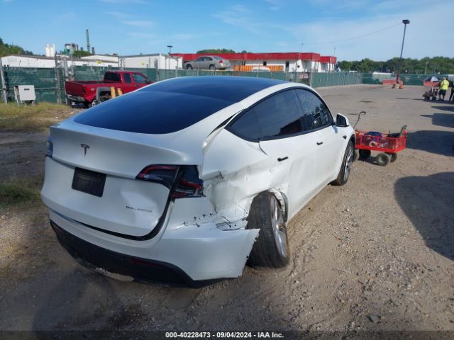 Photo 3 VIN: 7SAYGDEE4PA042290 - TESLA MODEL Y 