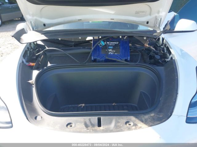 Photo 9 VIN: 7SAYGDEE4PA042290 - TESLA MODEL Y 