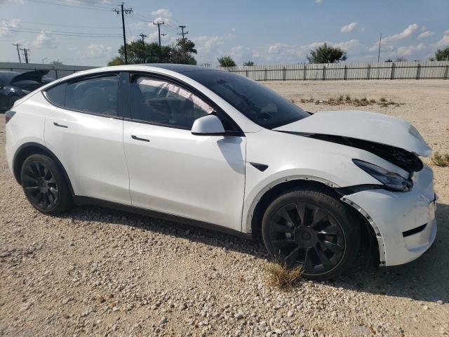 Photo 3 VIN: 7SAYGDEE4PA047747 - TESLA MODEL Y 