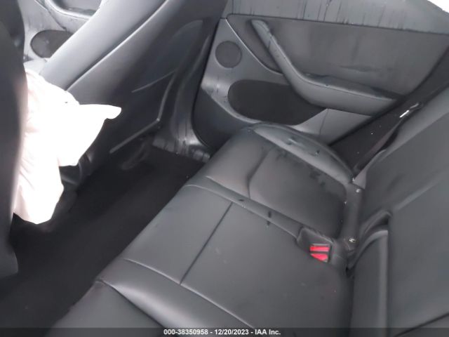 Photo 7 VIN: 7SAYGDEE4PA056884 - TESLA MODEL Y 