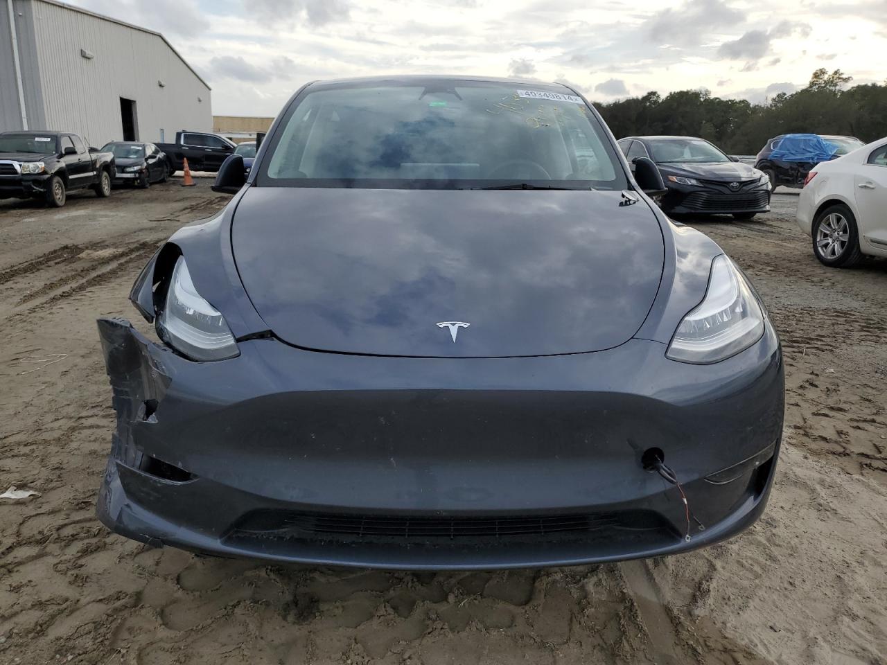 Photo 4 VIN: 7SAYGDEE4PA058599 - TESLA MODEL Y 