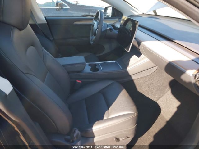 Photo 4 VIN: 7SAYGDEE4PA082336 - TESLA MODEL Y 