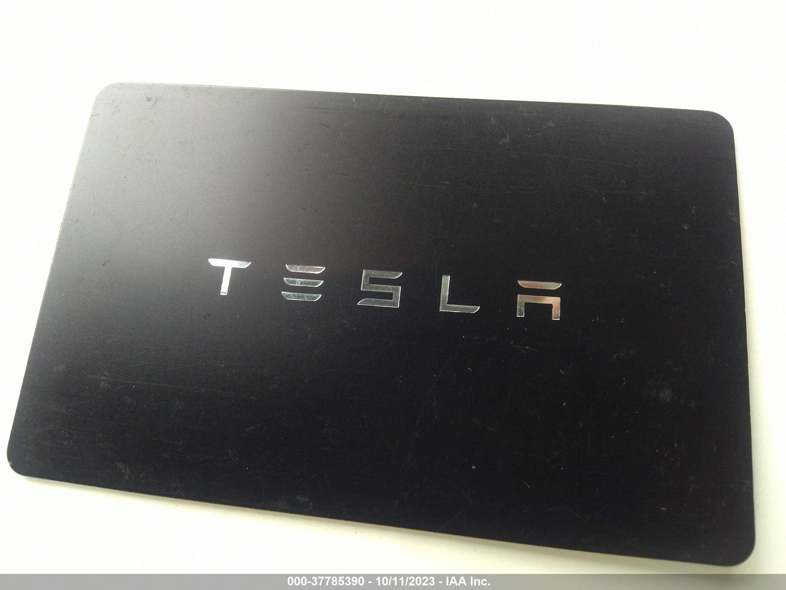 Photo 9 VIN: 7SAYGDEE4PA102858 - TESLA MODEL Y 