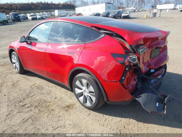 Photo 2 VIN: 7SAYGDEE4PA141398 - TESLA MODEL Y 