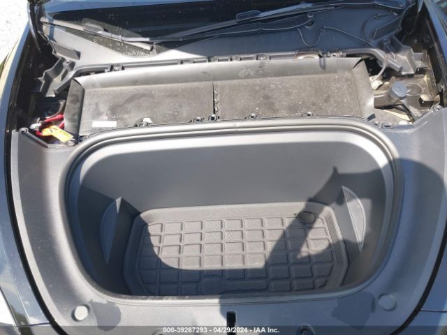 Photo 9 VIN: 7SAYGDEE4PA153681 - TESLA MODEL Y 