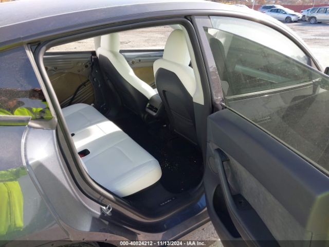 Photo 7 VIN: 7SAYGDEE4PA181190 - TESLA MODEL Y 