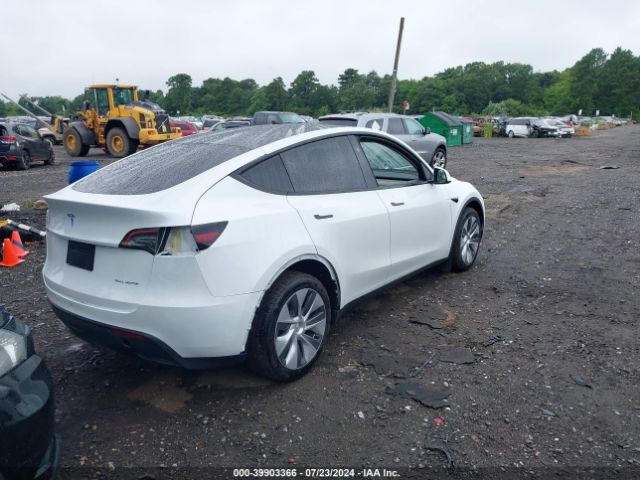 Photo 3 VIN: 7SAYGDEE4PA194215 - TESLA MODEL Y 