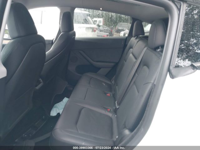 Photo 7 VIN: 7SAYGDEE4PA194215 - TESLA MODEL Y 