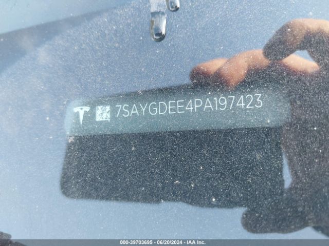 Photo 8 VIN: 7SAYGDEE4PA197423 - TESLA MODEL Y 