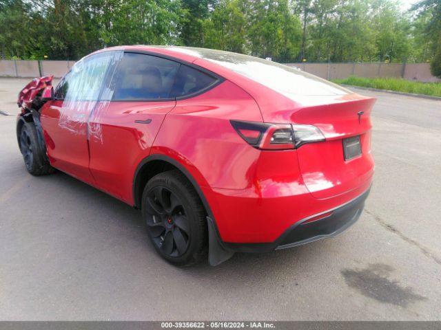 Photo 2 VIN: 7SAYGDEE4PF584279 - TESLA MODEL Y 