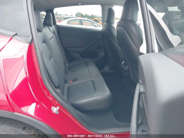 Photo 7 VIN: 7SAYGDEE4PF584279 - TESLA MODEL Y 