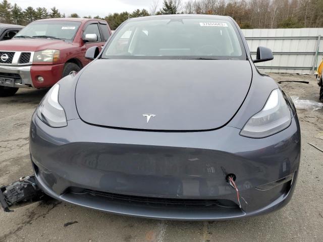 Photo 4 VIN: 7SAYGDEE4PF594701 - TESLA MODEL Y 