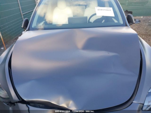 Photo 9 VIN: 7SAYGDEE4PF662883 - TESLA MODEL Y 