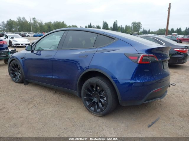 Photo 2 VIN: 7SAYGDEE4PF694376 - TESLA MODEL Y 