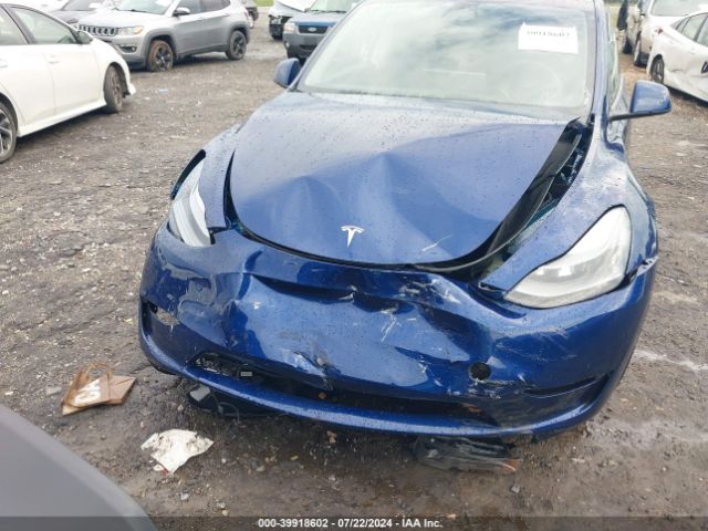 Photo 5 VIN: 7SAYGDEE4PF748114 - TESLA MODEL Y 