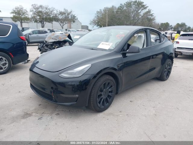 Photo 1 VIN: 7SAYGDEE4PF748842 - TESLA MODEL Y 