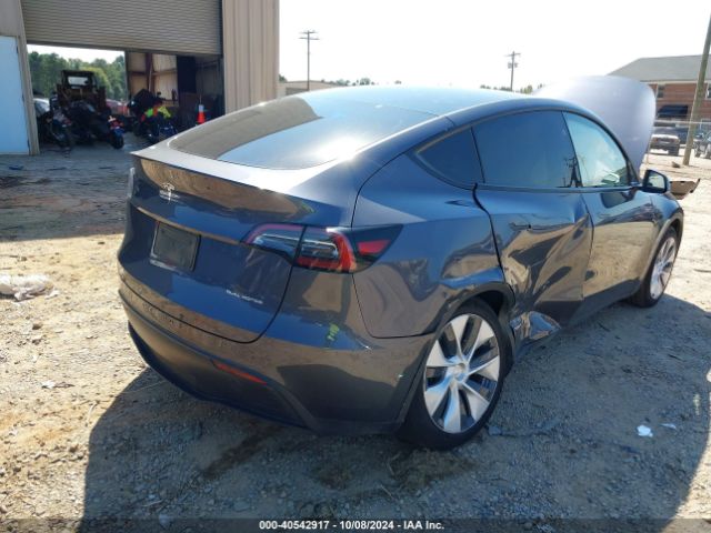 Photo 3 VIN: 7SAYGDEE4PF880614 - TESLA MODEL Y 