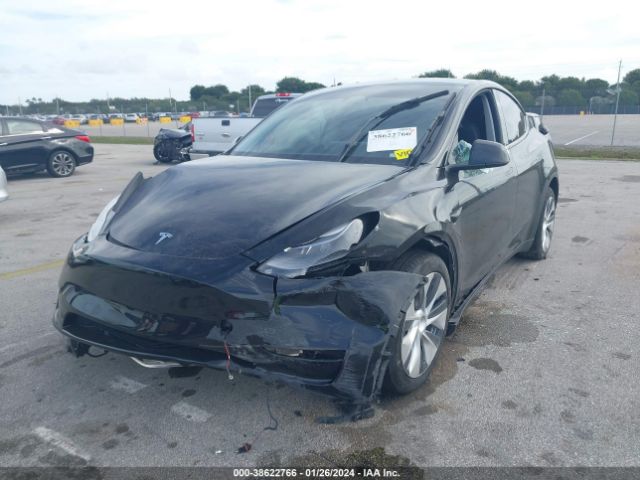 Photo 5 VIN: 7SAYGDEE4PF883996 - TESLA MODEL Y 