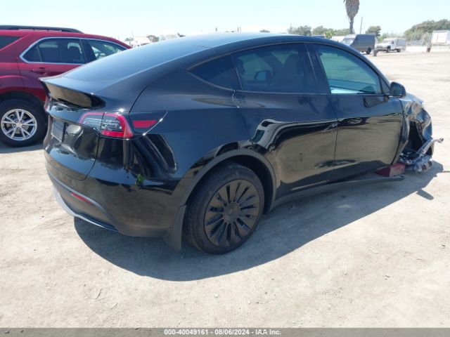 Photo 3 VIN: 7SAYGDEE4PF922134 - TESLA MODEL Y 