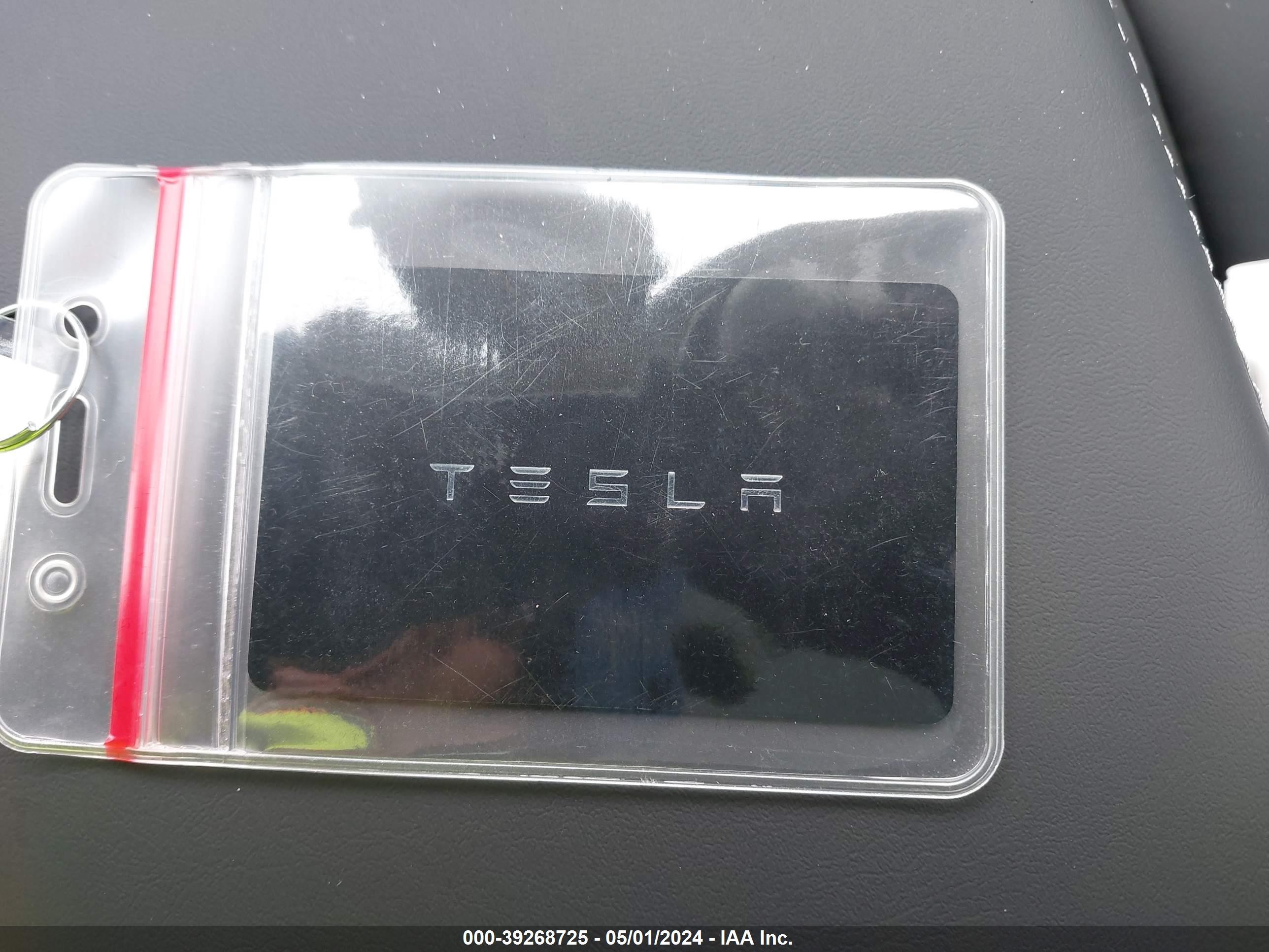 Photo 10 VIN: 7SAYGDEE4RA224882 - TESLA MODEL Y 