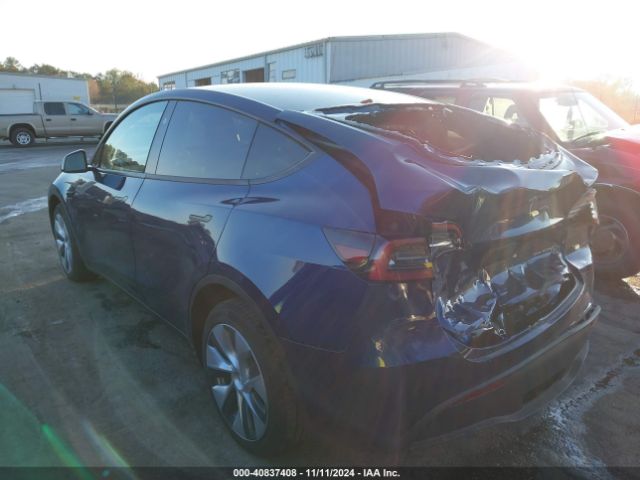 Photo 2 VIN: 7SAYGDEE4RF984359 - TESLA MODEL Y 