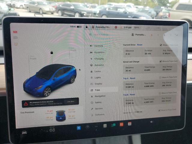 Photo 8 VIN: 7SAYGDEE5NF320985 - TESLA MODEL Y 