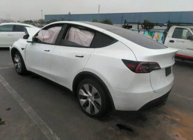 Photo 2 VIN: 7SAYGDEE5NF346826 - TESLA MODEL Y 