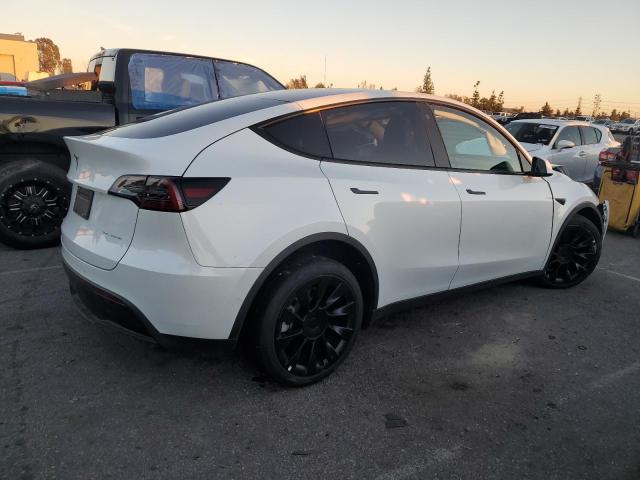 Photo 2 VIN: 7SAYGDEE5NF510057 - TESLA MODEL Y 