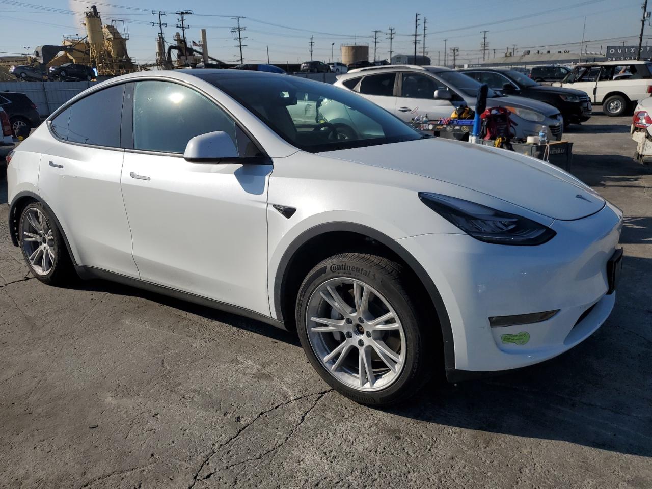 Photo 3 VIN: 7SAYGDEE5PA023862 - TESLA MODEL Y 